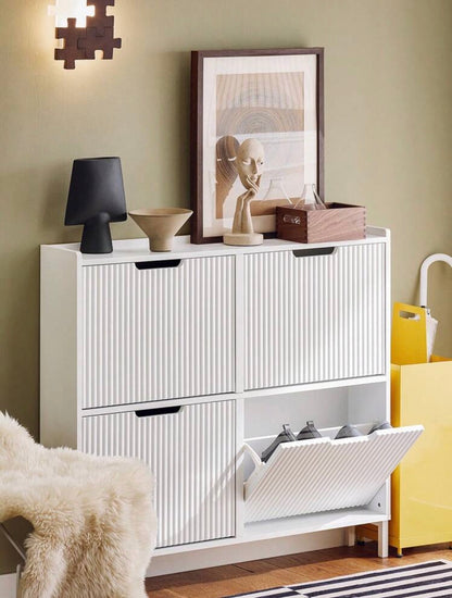 Sophisticated shoe cabinet with 4 flaps