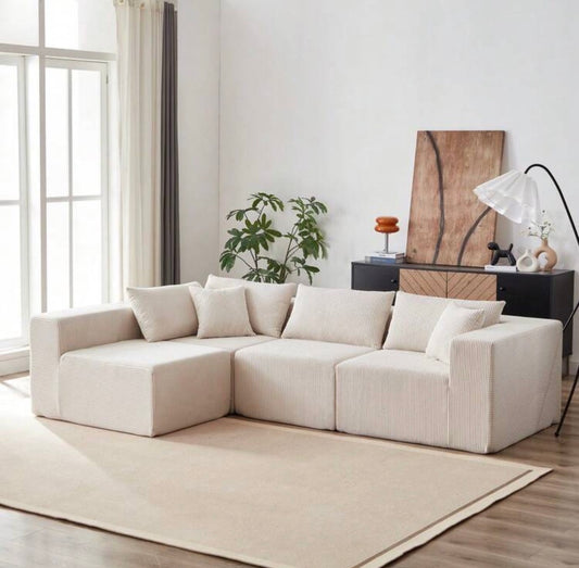 Modular corner sofa that can be arranged in several ways