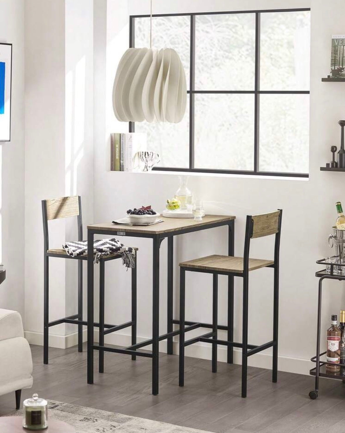 Ensemble table à manger et chaises